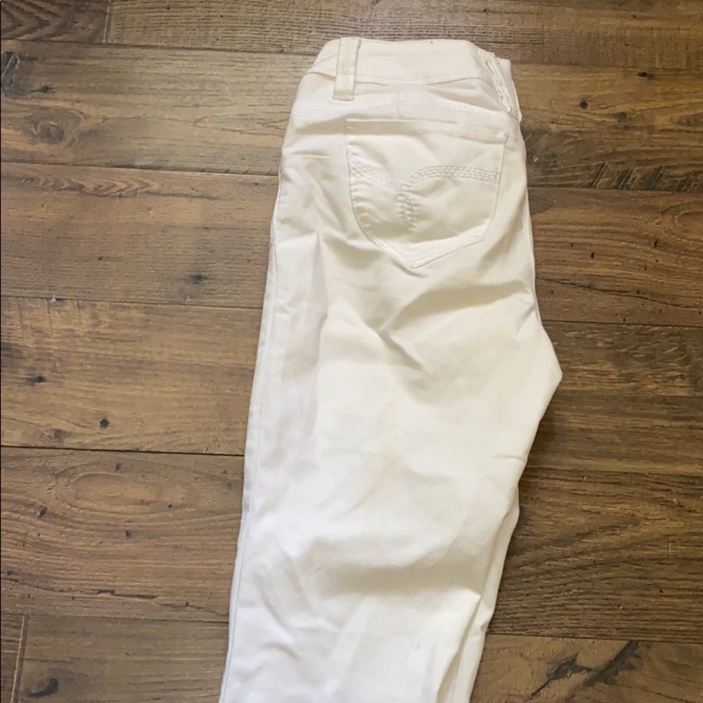 White capris